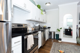 3345 N Marshfield Ave in Chicago, IL - Building Photo - Building Photo