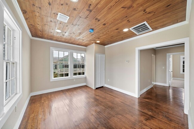 property at 1811 21st St