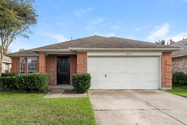 property at 32123 Decker Oaks Dr