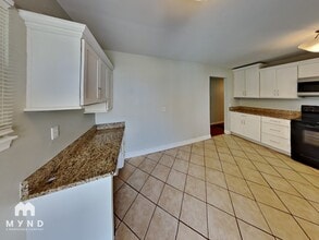 3975 Hilltop Rd SE in Bessemer, AL - Building Photo - Building Photo