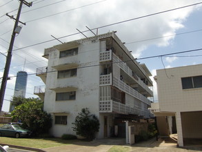 1832 Citron St in Honolulu, HI - Building Photo - Building Photo