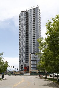 Building Photo - The Confluence Apartamentos in Denver, Colorado