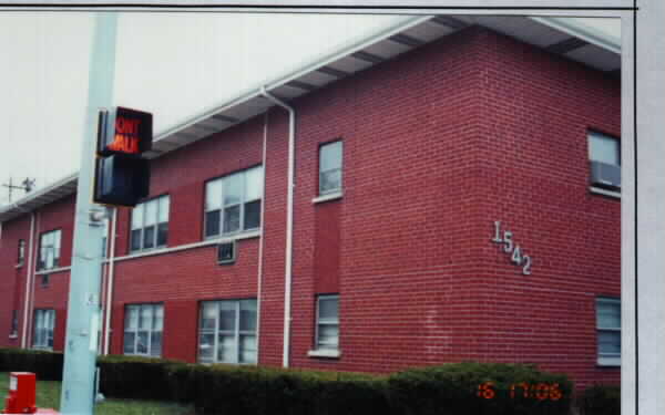 Austin Condos in Cicero, IL - Building Photo