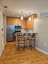 287 14th St NW, Unit 1 in Atlanta, GA - Foto de edificio - Building Photo