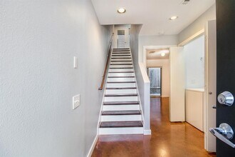 2940 Cline St in Houston, TX - Building Photo - Building Photo