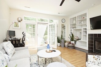 3339 Worth Crossing in Charlottesville, VA - Building Photo - Building Photo