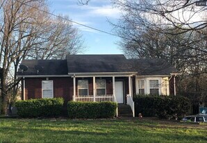 2614 Church St in Pleasant View, TN - Building Photo