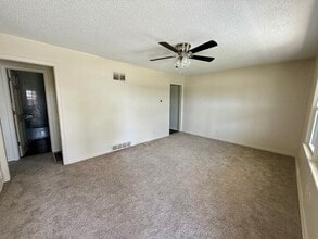 2755 S Greenwood St in Wichita, KS - Building Photo - Building Photo
