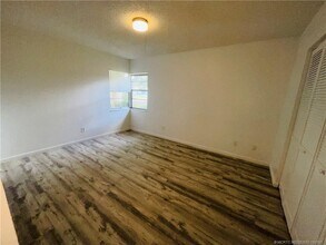 308 S 14th St in Fort Pierce, FL - Building Photo - Building Photo