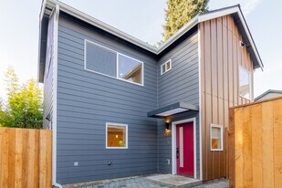 6547 26th Ave NW in Seattle, WA - Building Photo