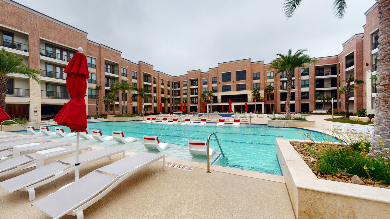 Boardwalk Lofts in Katy, TX - Foto de edificio