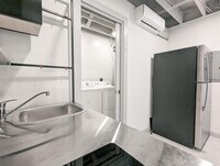 2306 Addison Rd photo'