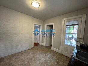 61 Dana St, Unit 8 in Cambridge, MA - Building Photo - Building Photo