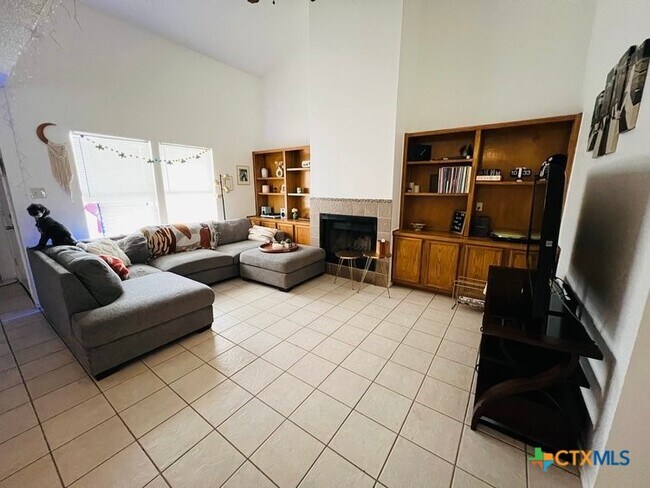 1301 Conway Dr in San Marcos, TX - Building Photo - Building Photo