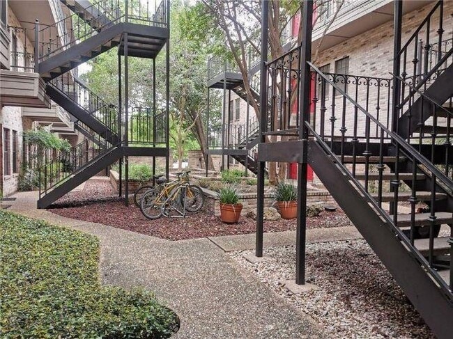 property at 2216 San Gabriel St