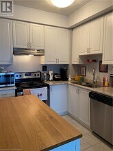 2490 Old Bronte Rd in Oakville, ON - Building Photo - Building Photo