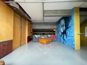 2556 Hastings St E in Vancouver, BC - Building Photo - Building Photo