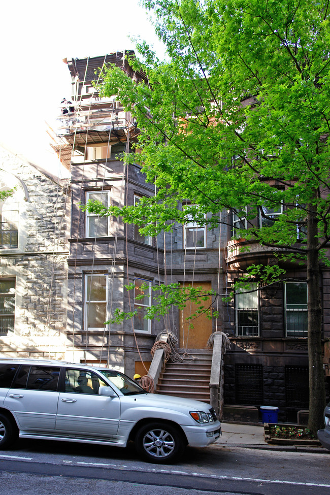 304 W 91st St in New York, NY - Building Photo - Building Photo