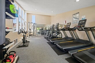 Camarillo Oaks in Camarillo, CA - Foto de edificio - Building Photo