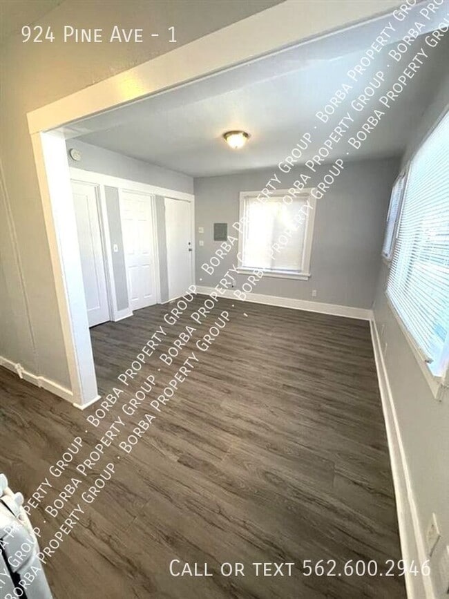 924 Pine Ave in Long Beach, CA - Building Photo - Building Photo