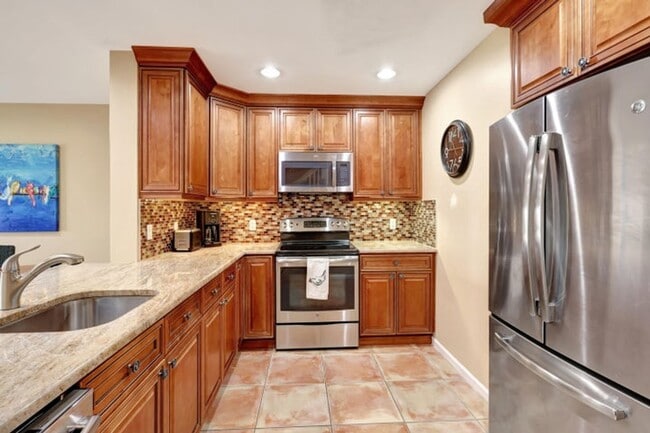 property at 2299 Treasure Isle Dr