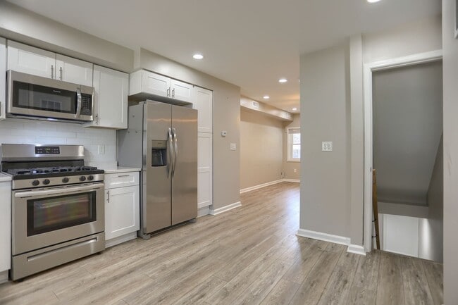 property at 1207 Anglesea St