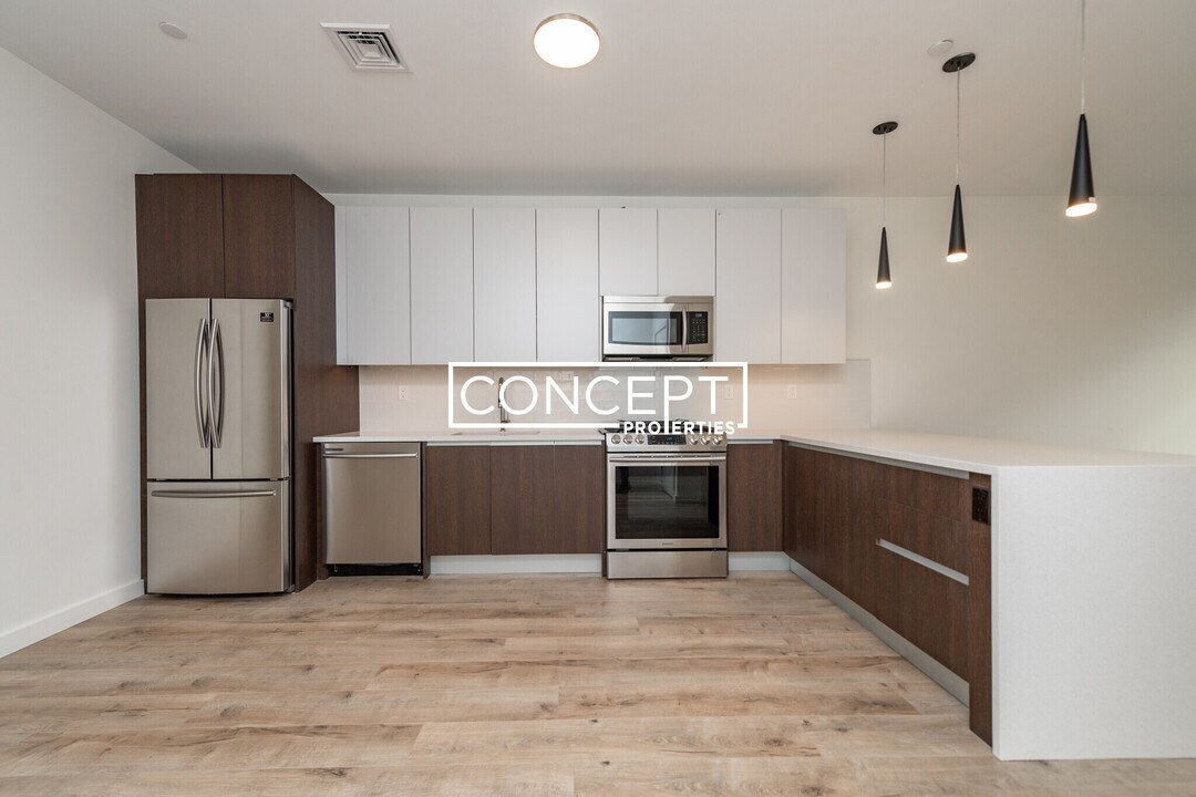 1 Sewall St, Unit 305CP in Boston, MA - Building Photo