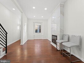 2443 Nicholas St in Philadelphia, PA - Building Photo