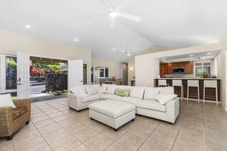 75-5614-R Hienaloli Rd in Kailua Kona, HI - Building Photo - Building Photo