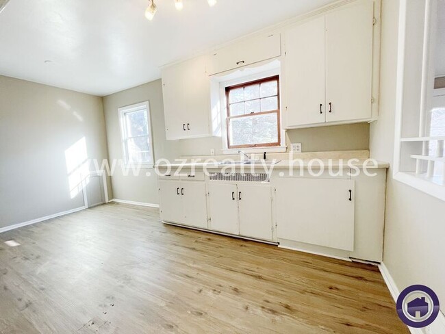 811 Annabelle Dr in Toledo, OH - Building Photo - Building Photo