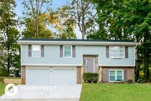 6833 Arabian Terrace in Stonecrest, GA - Building Photo