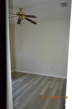 24902 Vintage Ct in Lutz, FL - Foto de edificio - Building Photo