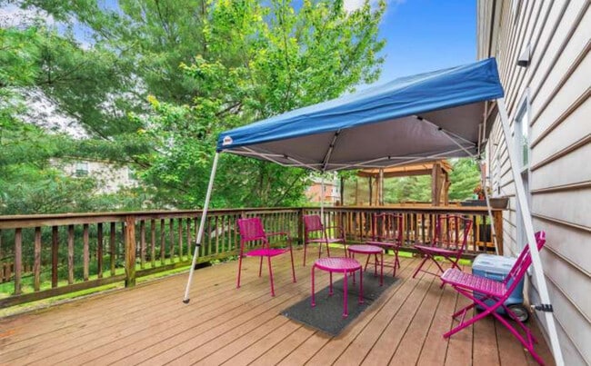 8294 Black Haw Ct in Frederick, MD - Building Photo - Building Photo