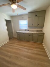 2611 E Troy Ave, Unit 2609 in Indianapolis, IN - Foto de edificio - Building Photo