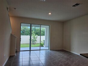 11115 Crescent Deer Dr in Land O Lakes, FL - Building Photo - Building Photo