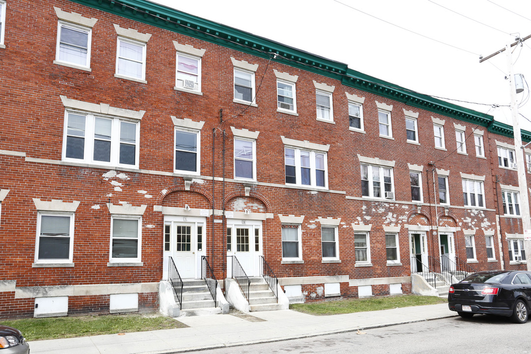 78 Bragdon St in Boston, MA - Foto de edificio