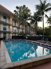 3245 Virginia St, Unit 49 in Miami, FL - Building Photo - Building Photo