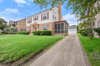 3223 Charleston St in Houston, TX - Building Photo - Building Photo