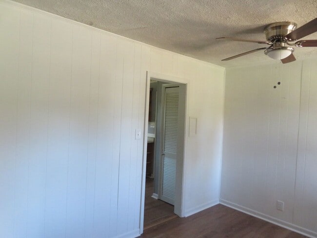 11416 Quaker Rd in Dinwiddie, VA - Building Photo - Building Photo