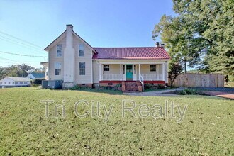 115 Church Aly in Brooks, GA - Building Photo - Building Photo