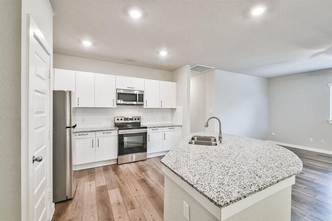 property at 9800 Grosbeak Ln