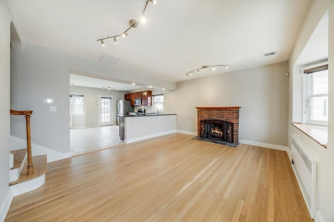 981 Johnson Pl in Union, NJ - Building Photo - Building Photo