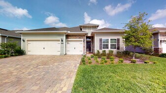 189 Trumpco Dr in St. Augustine, FL - Building Photo