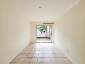 2243 W Alabama St in Houston, TX - Building Photo - Building Photo