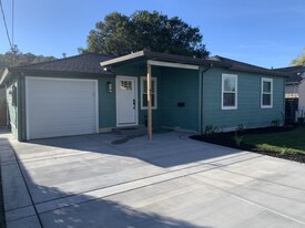 93 Chelsea Ave in Napa, CA - Building Photo