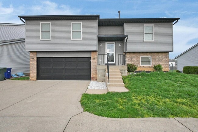 property at 1174 Obetz Rd