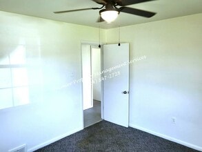 136 Sawyer Dr in Aliquippa, PA - Building Photo - Building Photo