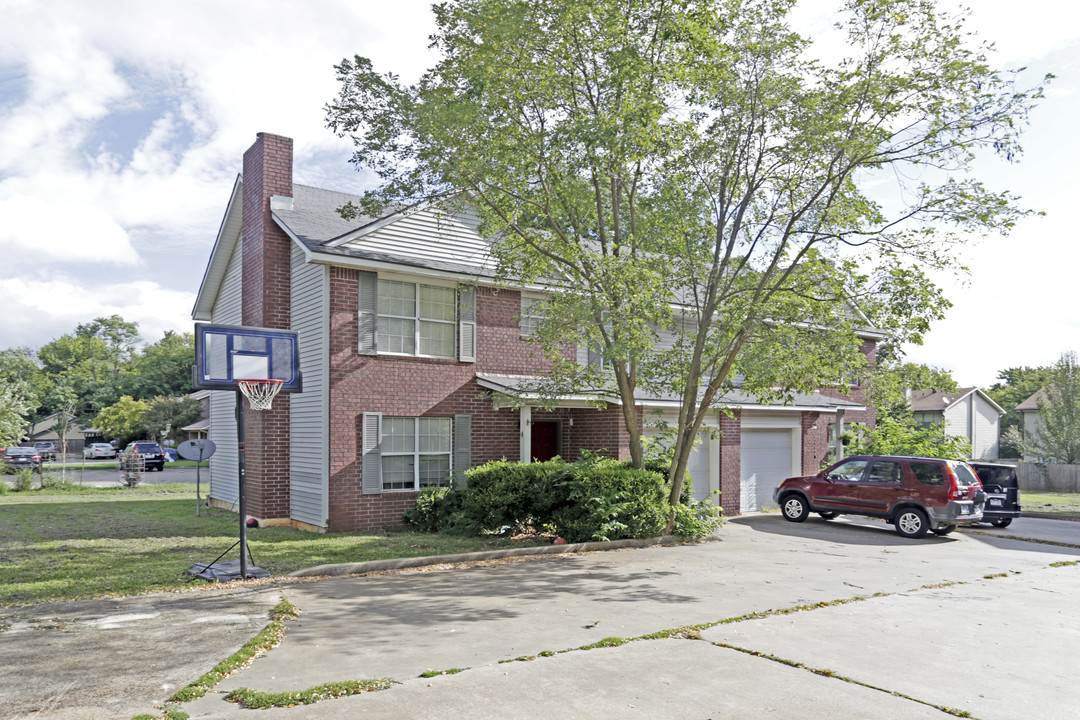 1920-1926 N Ball Ave in Fayetteville, AR - Building Photo