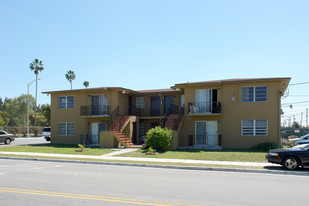 2790 Palm Ave Apartments