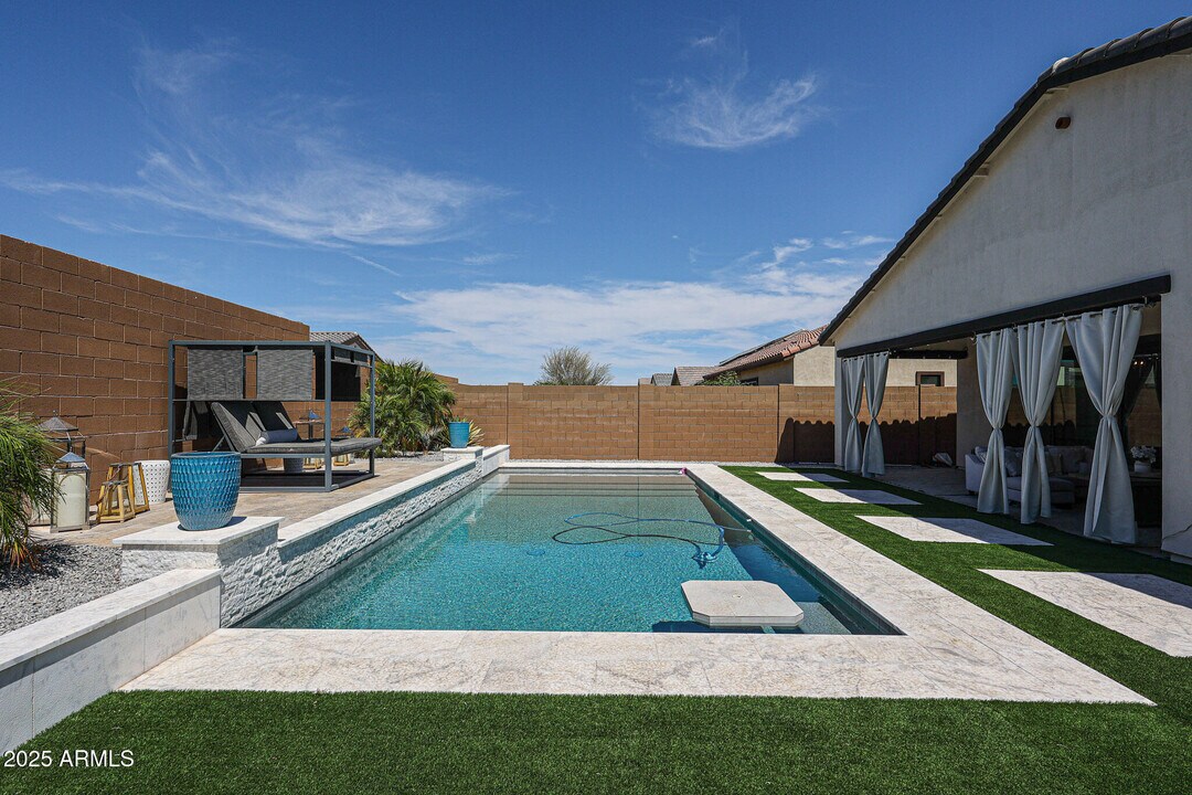 20664 W Marshall Ave in Buckeye, AZ - Building Photo